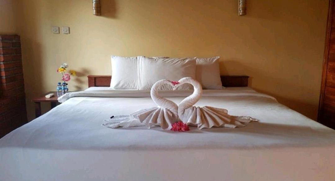 Eco Moringa Garden Hotel Banyuwedang Luaran gambar