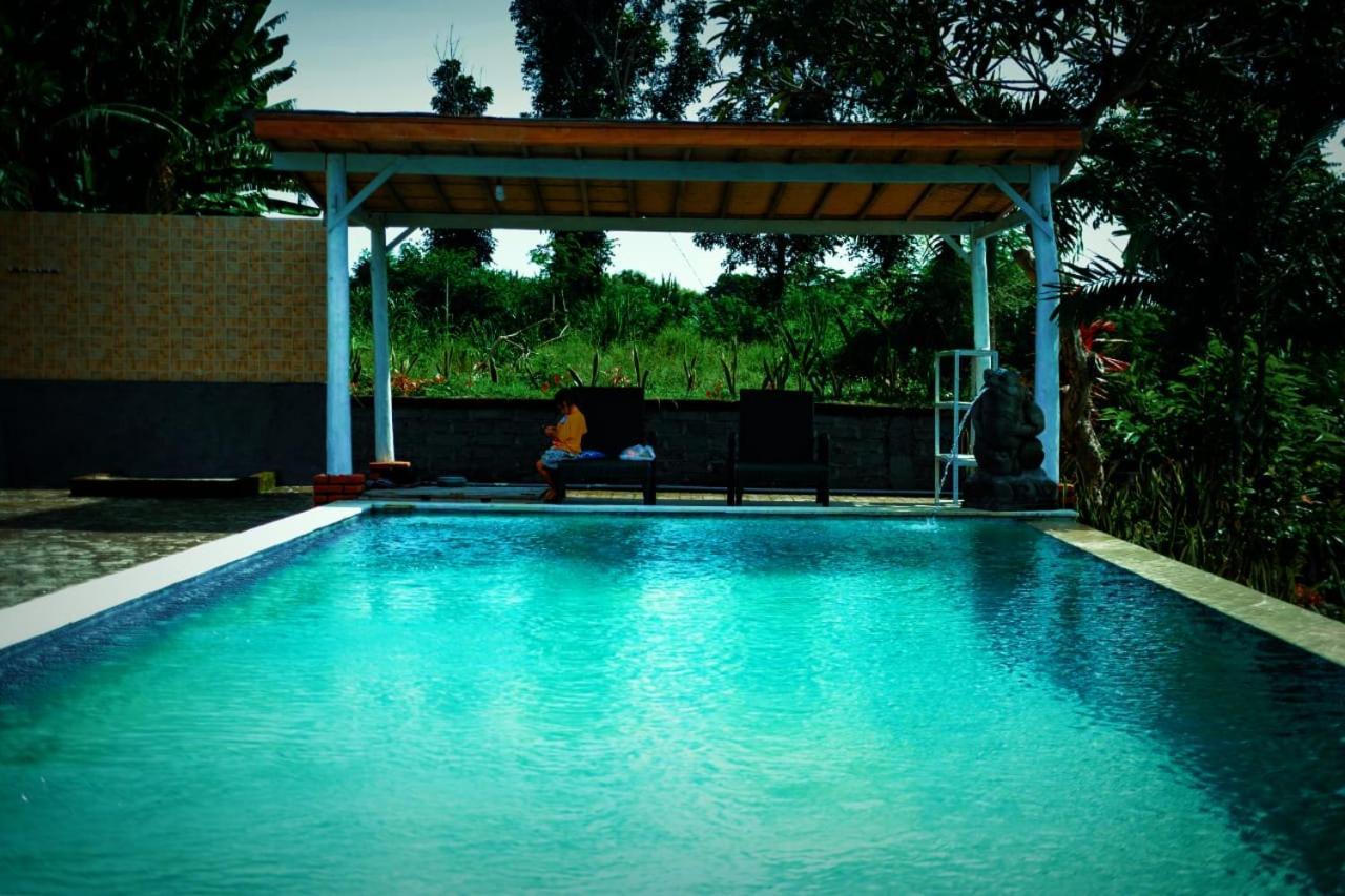 Eco Moringa Garden Hotel Banyuwedang Luaran gambar