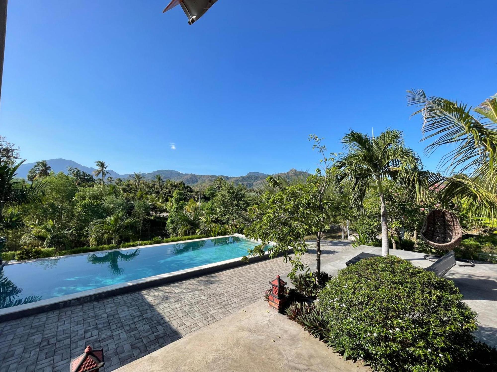 Eco Moringa Garden Hotel Banyuwedang Luaran gambar